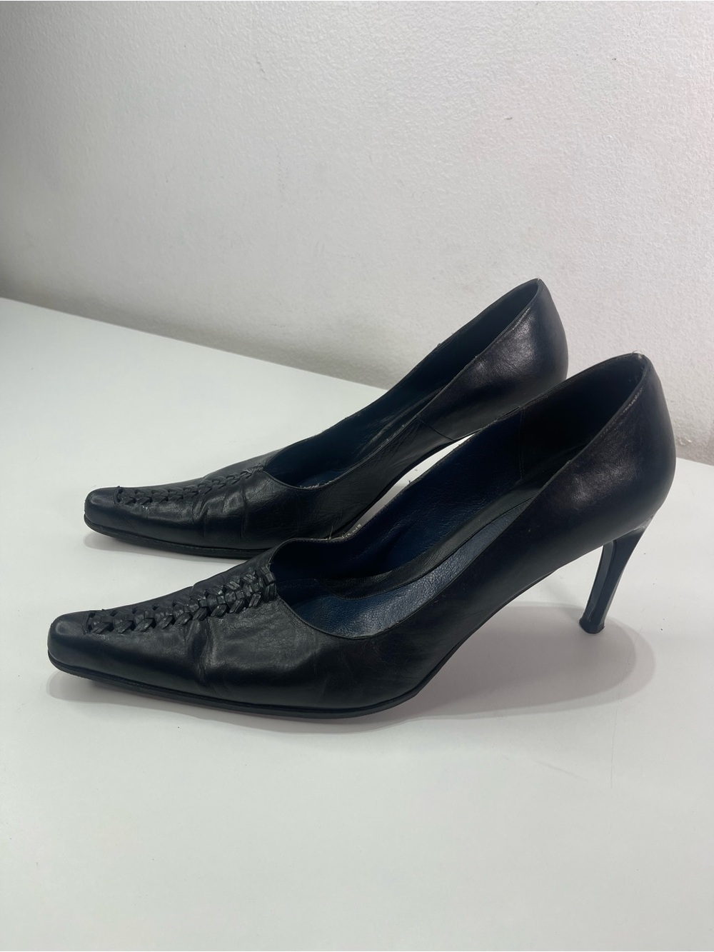 Maxazria Classic Black All Leather Pumps Pointy Toe Women's 10 B Made Italy Goth